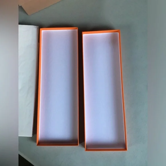 HERMES EMPTY BOX WITH ONE TISSUE SHEET NO LOGO SMALL CARD LOGO PRINTED ENVELOPE - Picture 5 of 14